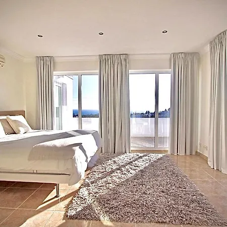 Modern With Heated Pool, Jacuzzi, Sauna, Sleeps 10 *