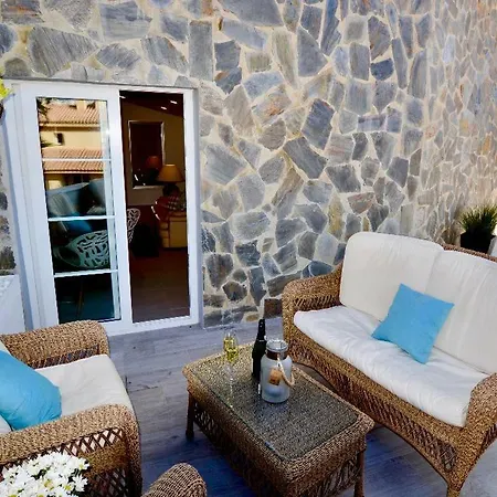 Modern With Heated Pool, Jacuzzi, Sauna, Sleeps 10 * Sitio de Calahonda